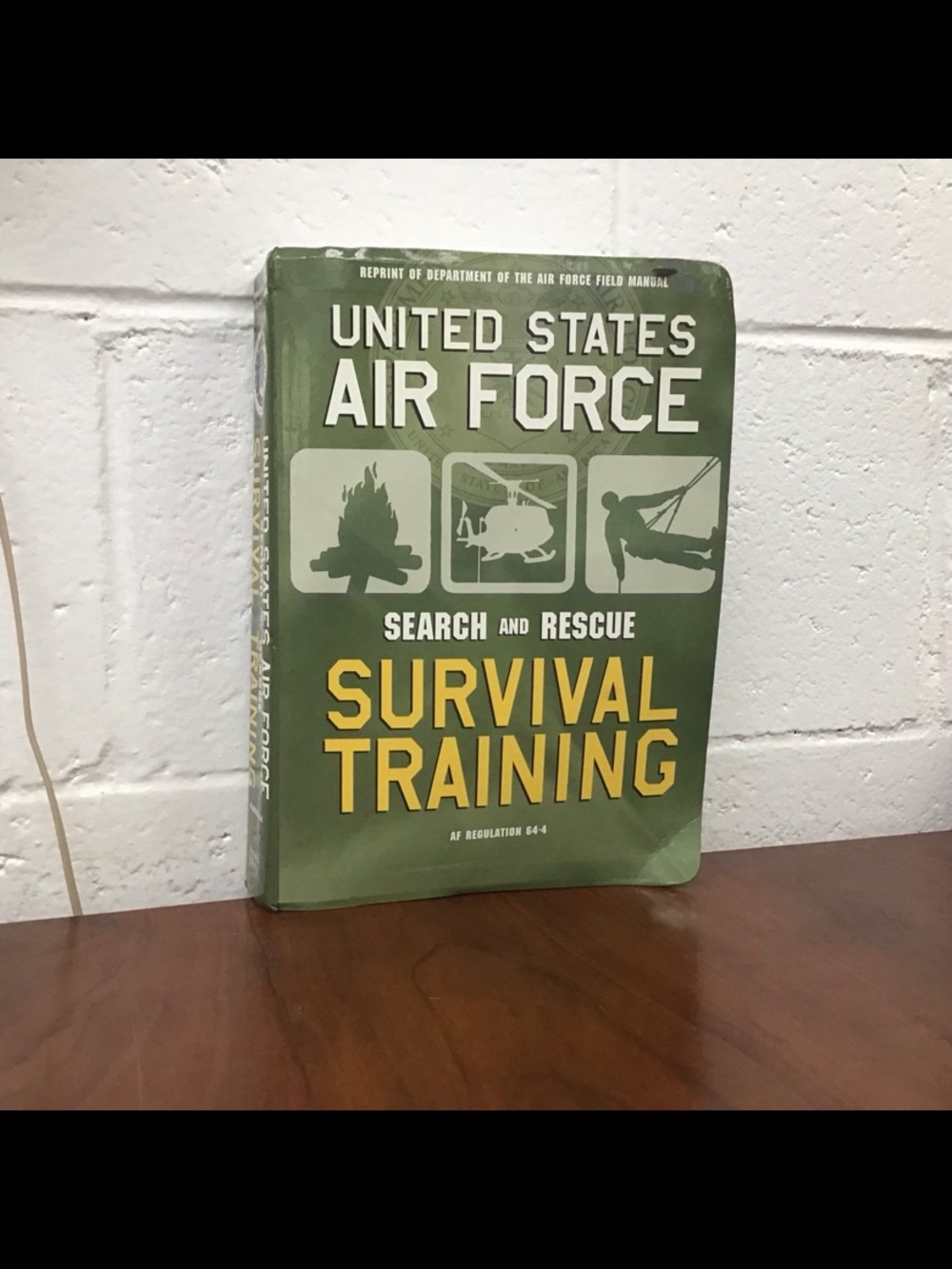 US Air Force Survival Training: Search and Rescue - Hardcover - GOOD